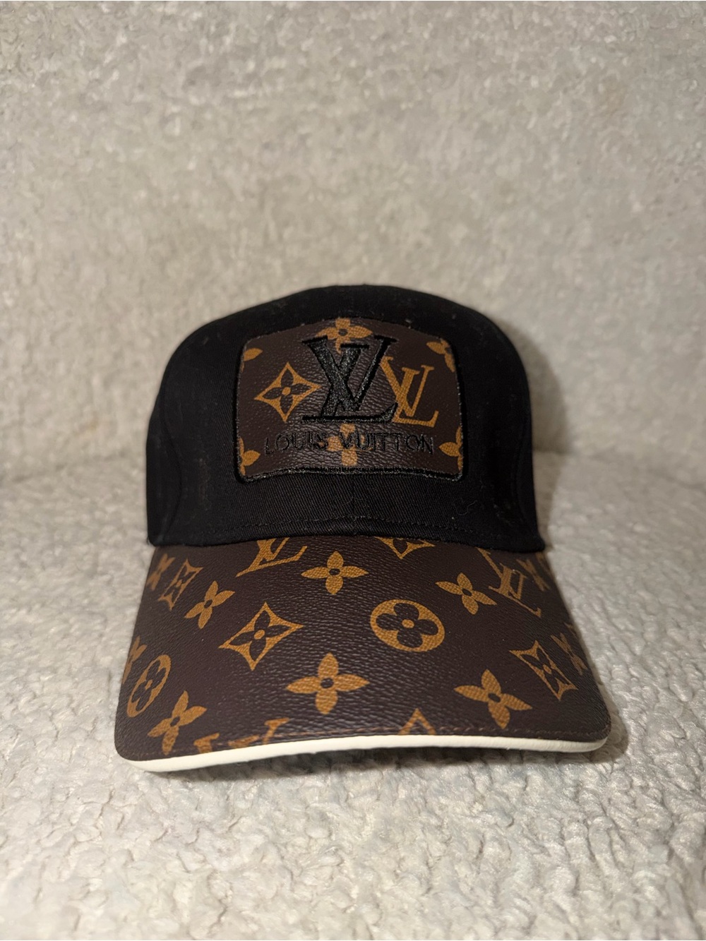 NEW Men’s Luxury Cap Hat